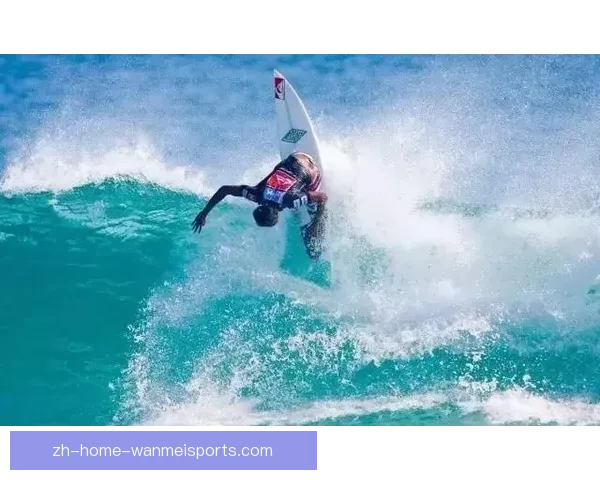 游泳技巧大揭秘:轻松学会优雅畅游的秘诀 游泳技巧大揭秘:轻松学会优雅畅游的秘诀