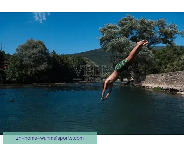 精彩跳水艺术:挑战高空的飞翔之美 精彩跳水艺术:挑战高空的飞翔之美
