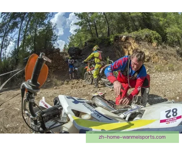 越野跑比赛精彩回顾：速度与耐力的较量，谁将笑到最后？